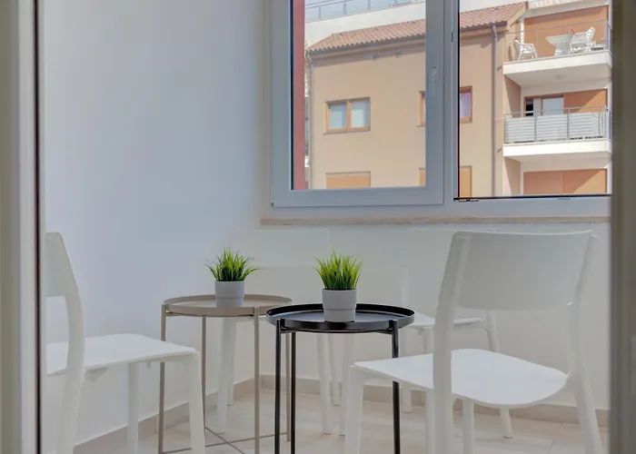 Leda With Private Parking Appartement *